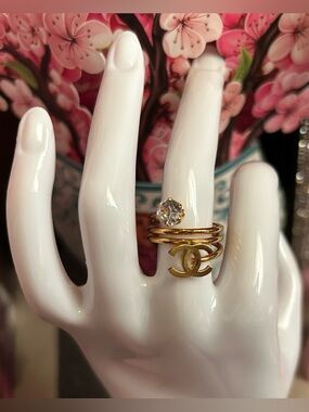✨ NEW✨ Fashion Gold-Tone Double Band Ring with Crystal Accent Size 6 ✨